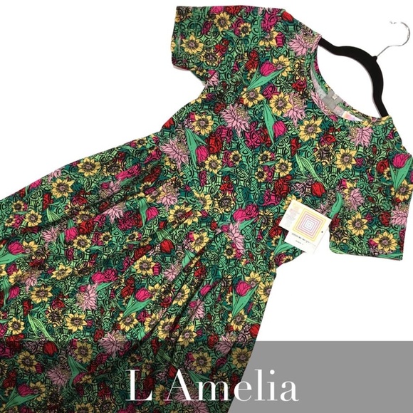 LuLaRoe Dresses & Skirts - ⭐The Amelia Dress by LuLaRoe⭐